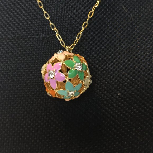 🌺💐🌸JCREW Blooming Flower Long Necklace🌸💐🌺 - Picture 6 of 9
